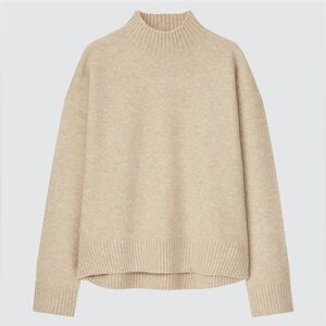 Uniqlo Beige Mock Neck Sweater